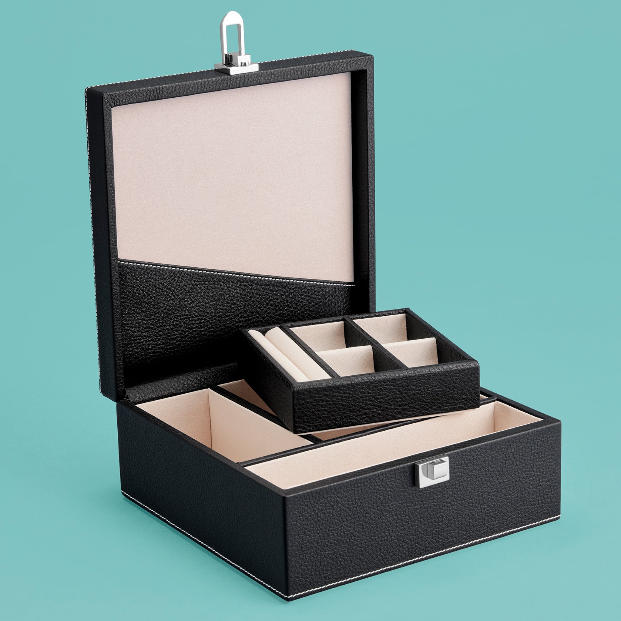Buy The Wallace Jewelry Box for Men  Leather Jewelry Case – Nesso Brand
