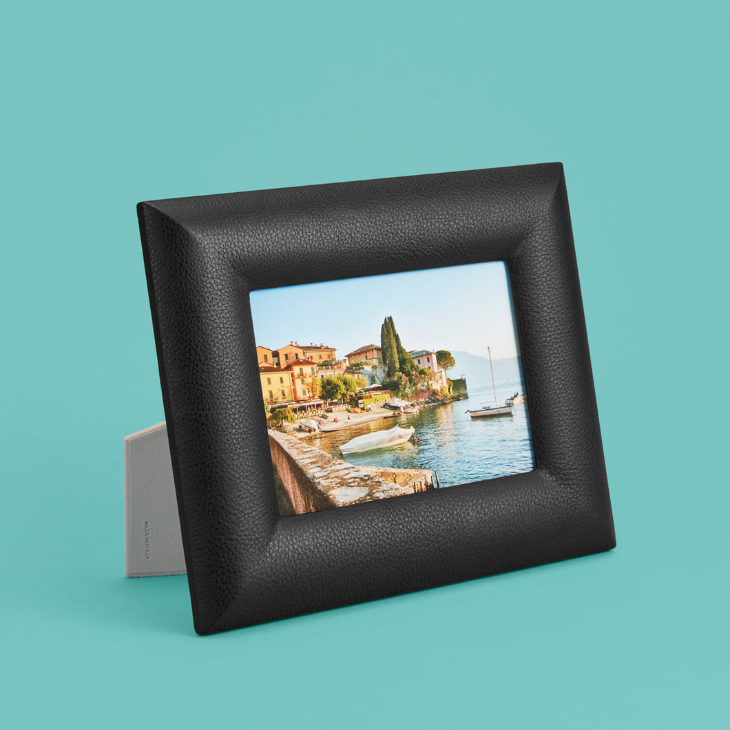 Black luxury leather picture frame, holds 5x7